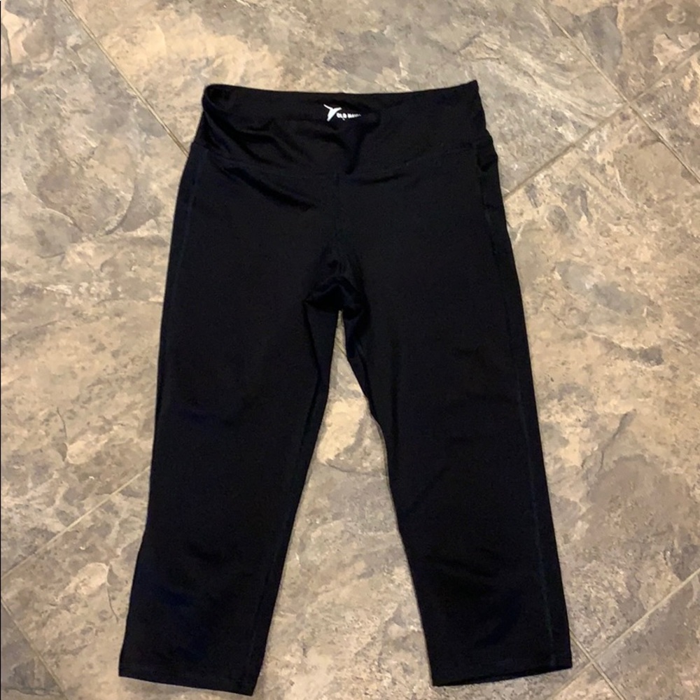 Black leggings